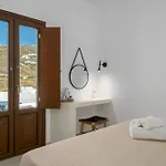 Agia Irini Гостевой дом 4*