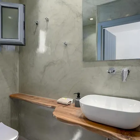 Agia Irini Guest house