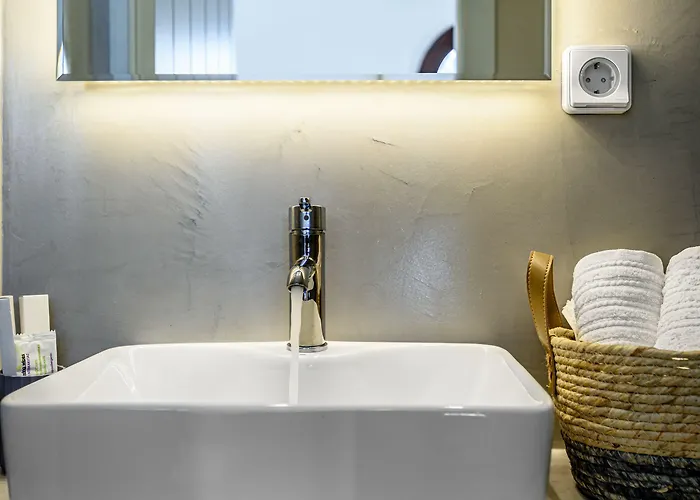 Agia Irini Imerovigli (Santorini)