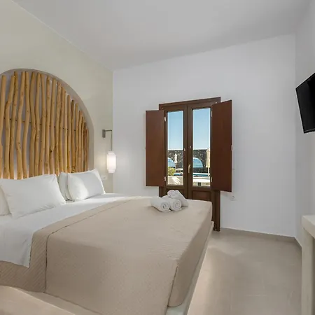 Agia Irini 4*